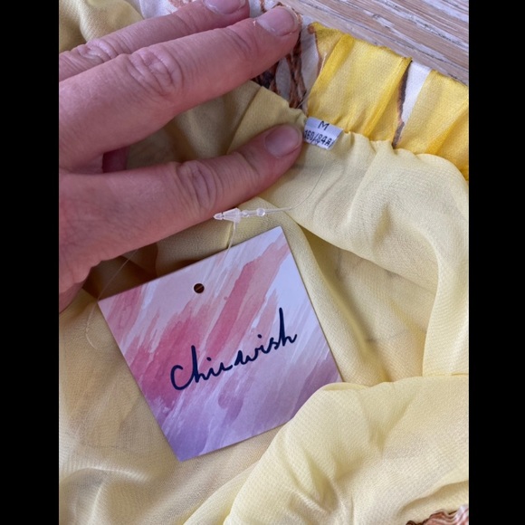 Yellow floral a-line skirt, size medium - Picture 2 of 2